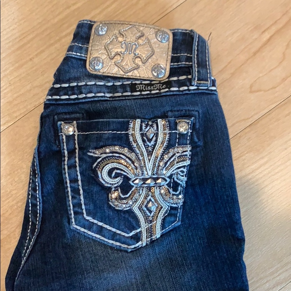 Miss me jeans Mid rise bootcut size 24